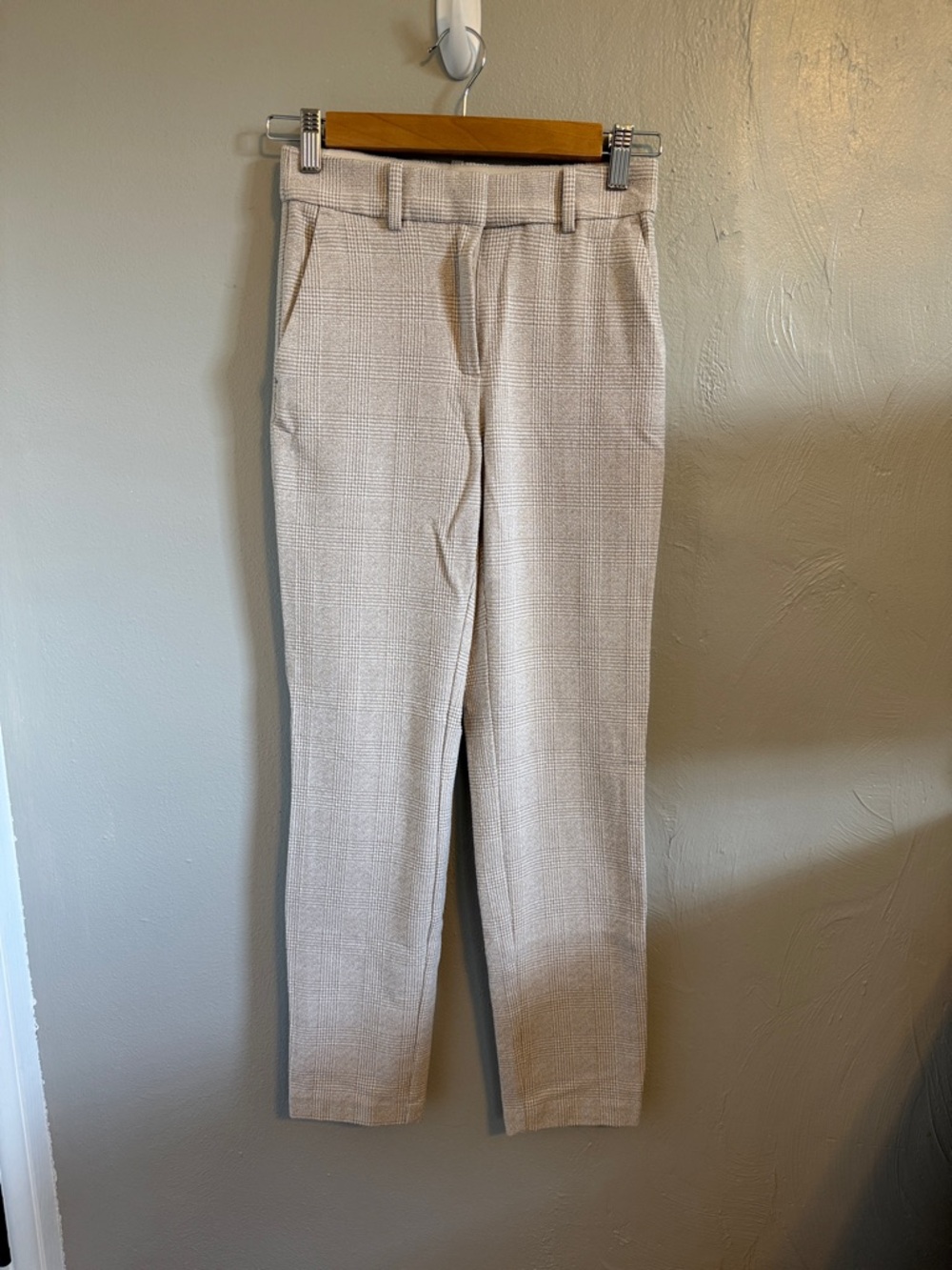 H&M cream plaid stretch straight trousers